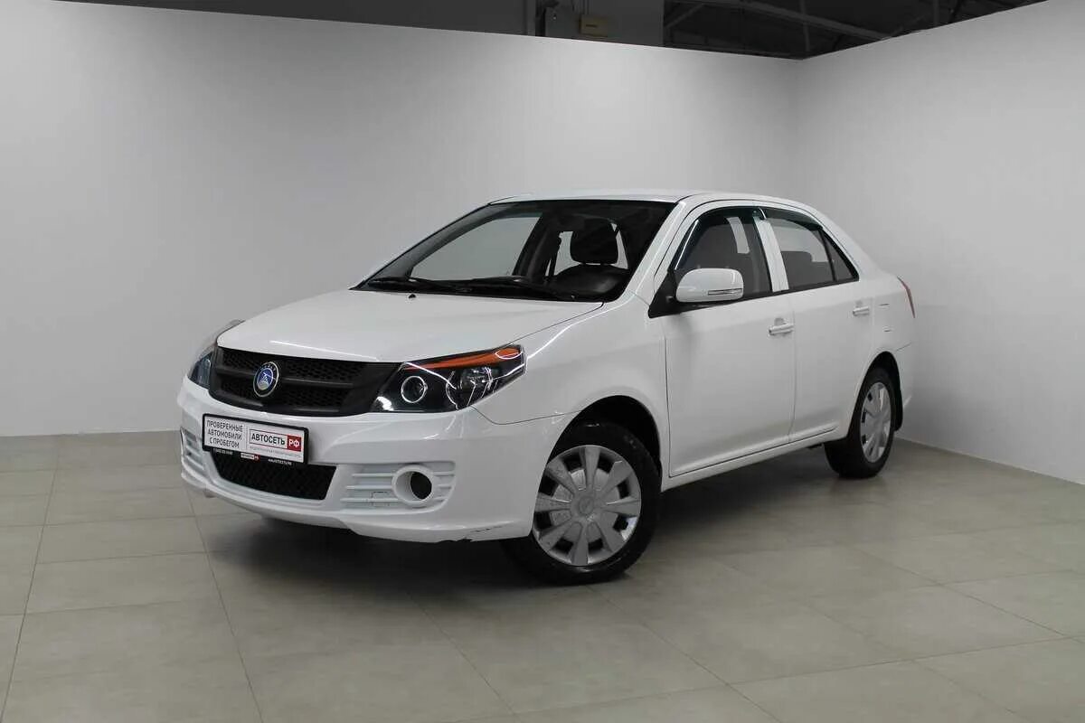 Geely gc6. Geely gc6 2014. Машина Geely gc6. Geely Emgrand gc6.