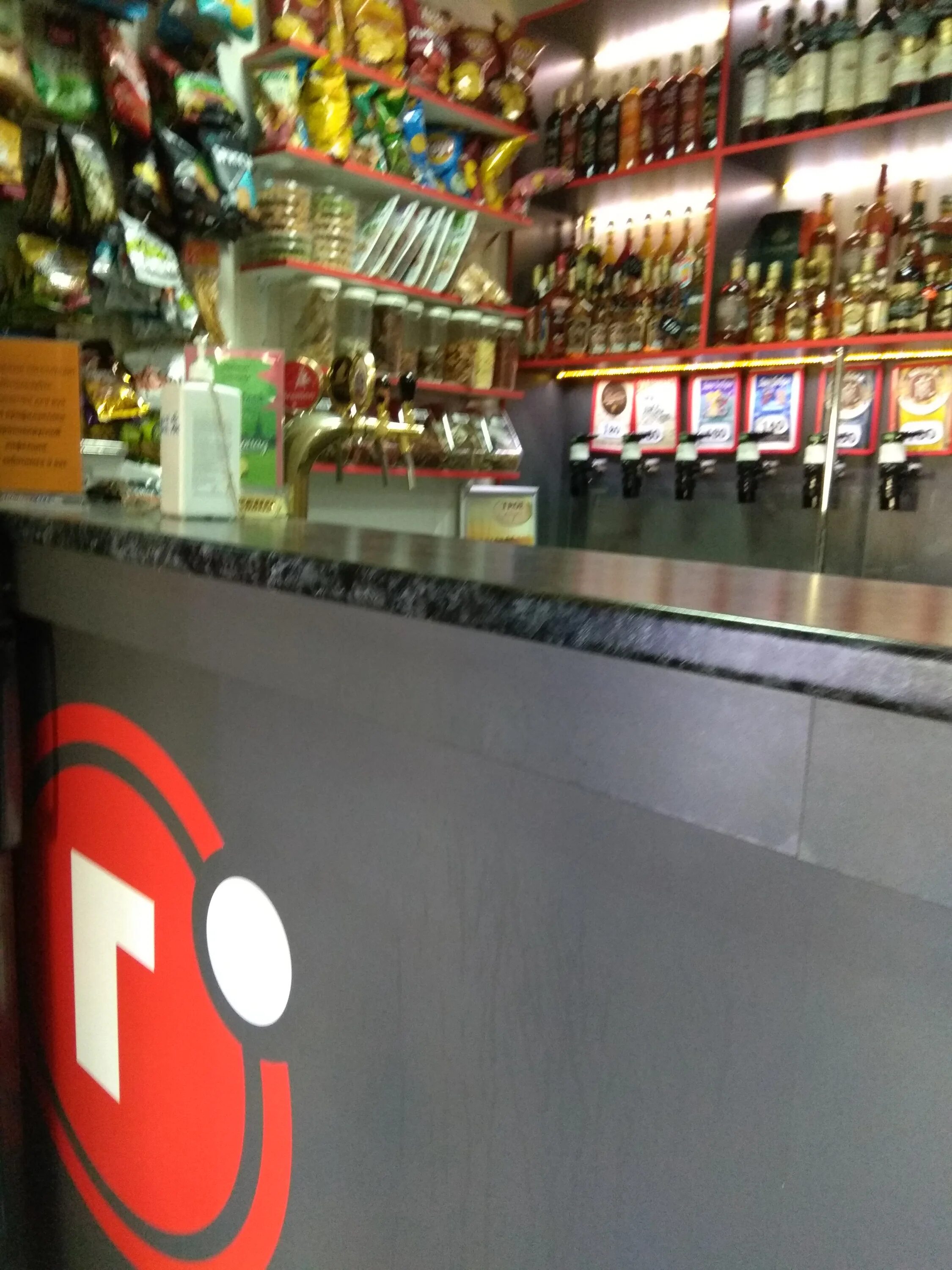 24 градуса алкомаркет. Алкогольный 24. Алкомаркет москва. Алкоголь в магазине. Гурьева 12а раменское алкоголь.