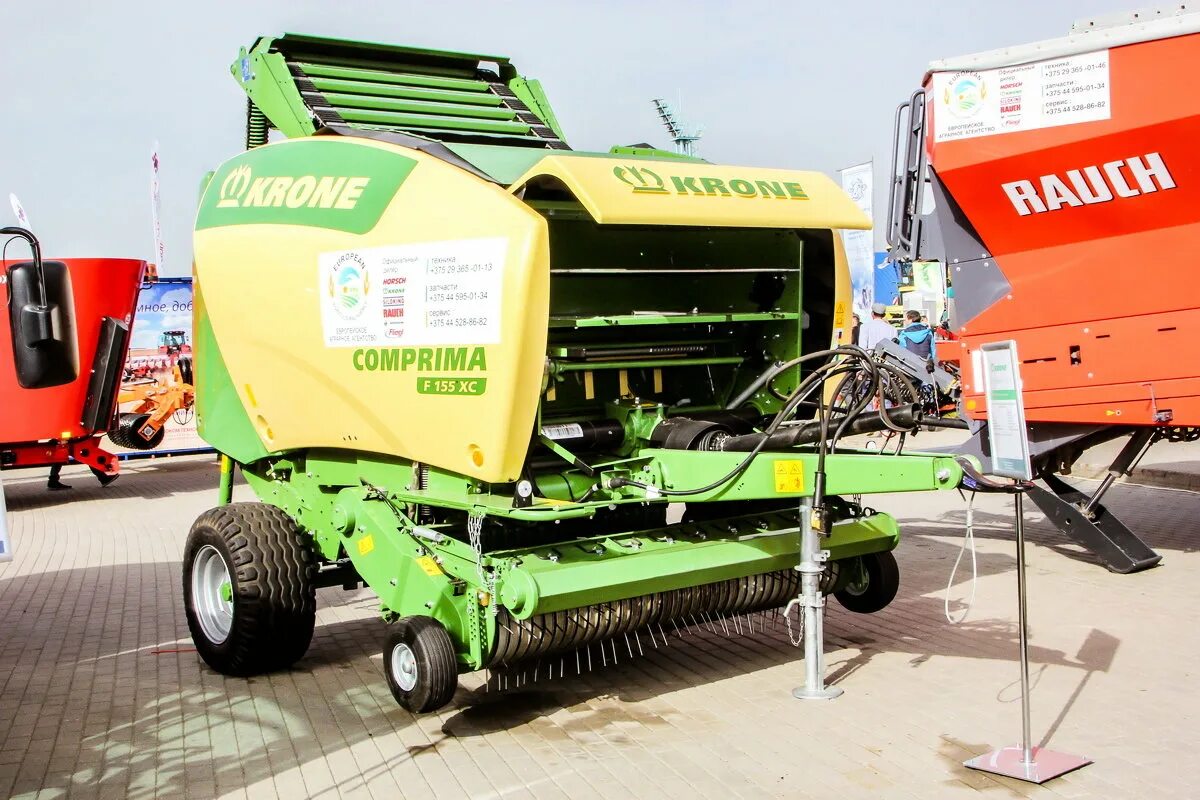 Krone Comprima f 155 XC. Рулонный пресс подборщик Comprima f155xc. Пресс подборщик крона. Унимог 530 agrar пресс подборщик. Подборщик машин