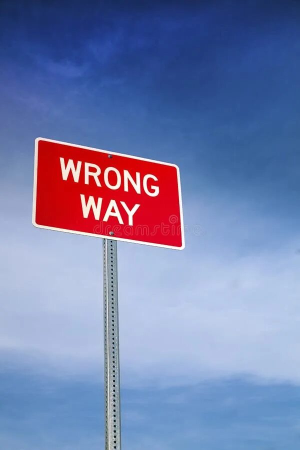 Wrong away. Знак wrong away. wrong way знак. неправильный путь wrong way. leftoz wrong way.