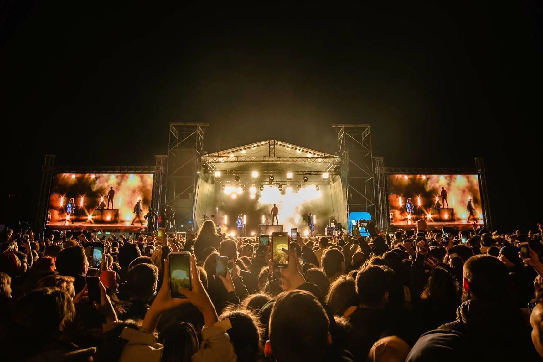 Урал мьюзик найт 2023. Ural music night 2022. Ural music night 2021 екатеринбург. Ночь музыки екатеринбург 2022. Music екатеринбург.