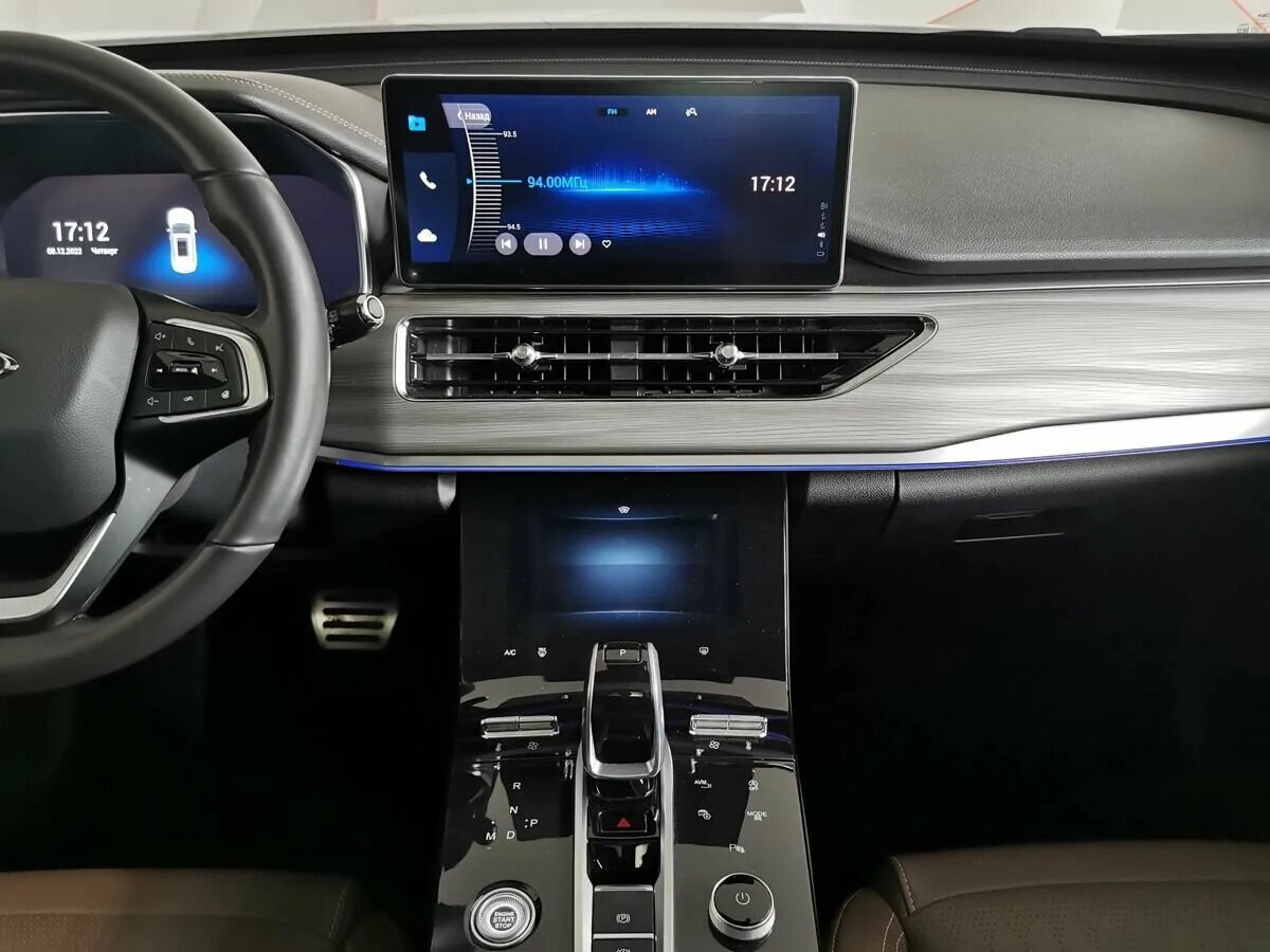 Cherry автомобиль 2022. чери тигго 8 про +девушка. Chery tiggo 8 pro робот. Chery tiggo 8. Chery tiggo 8 2022.