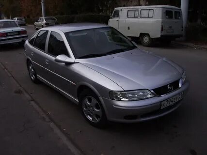 Опель вектра 1999 г
