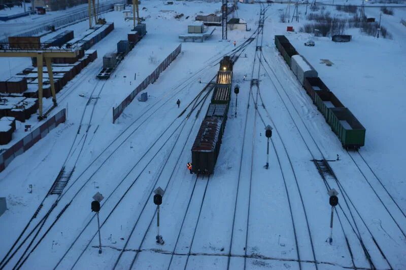 Лабытнанги (станция). Лабытнанги железная дорога. ЖД вокзал Лабытнанги. ЖД станция Лабытнанги. Транспортные лабытнанги