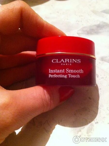 Clarins base comblante. Clarins lisse minute средство выравнивающее. Clarins base comblante. Clarins lisse minute base comblante. Clarins instant smooth.