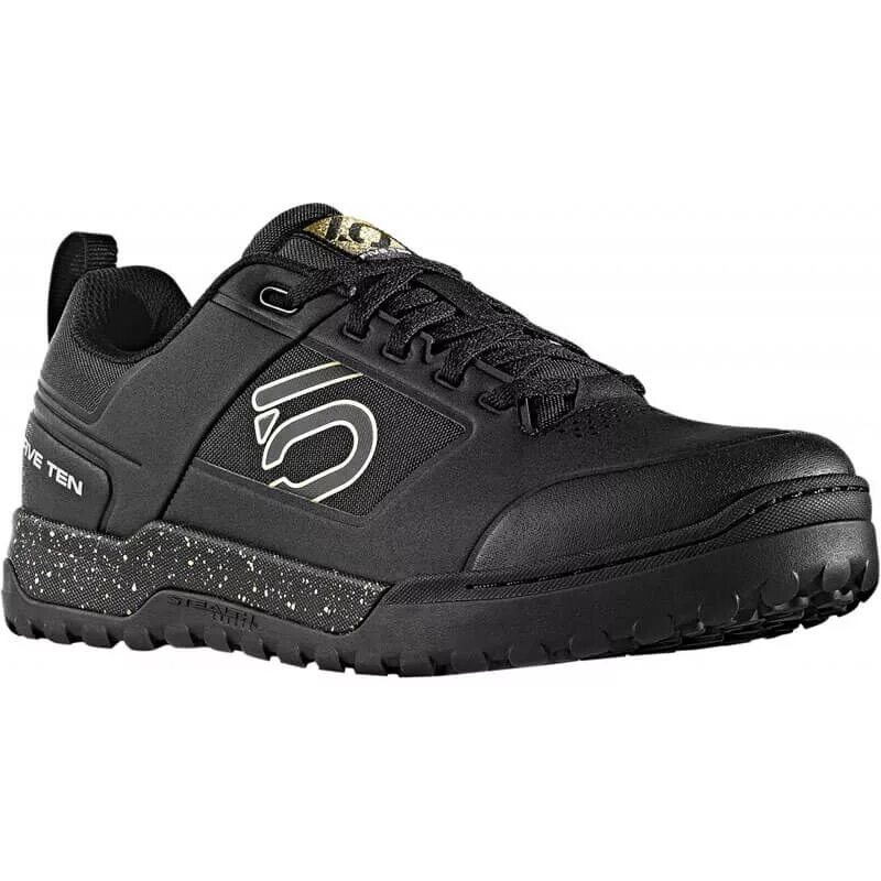 Adidas five ten freerider pro canvas mountain bike shoes. Five ten contact контакты decathlon. Кроссовки five ten. Cottagecore обувь. Five ten runamuck.