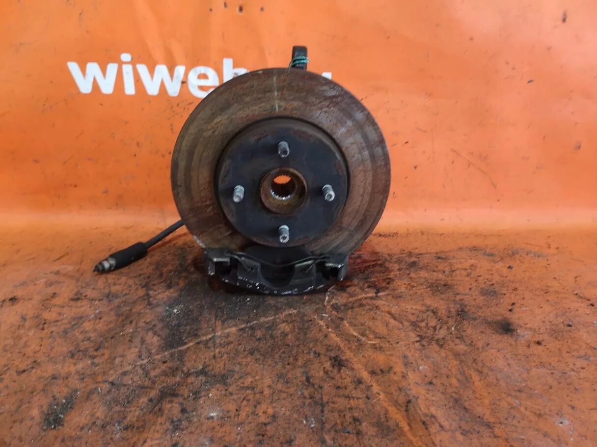 Мазда демио dw3w ремкомплект барабана. Задняя ступица мазда демио dw5w. Mazda demio dy3w задняя ступица. Mazda demio dy3w задняя ступица. Ступичный подшипник мазда демио dw3w передний.
