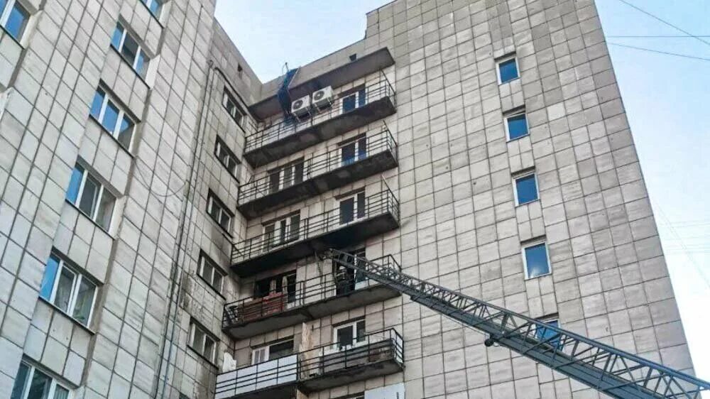 Пожар на улице черняховского в москве. Общежитие. общага вид с улицы. общежитие московского авиационного института. пермь пожар улица генерала черняховского 72а.