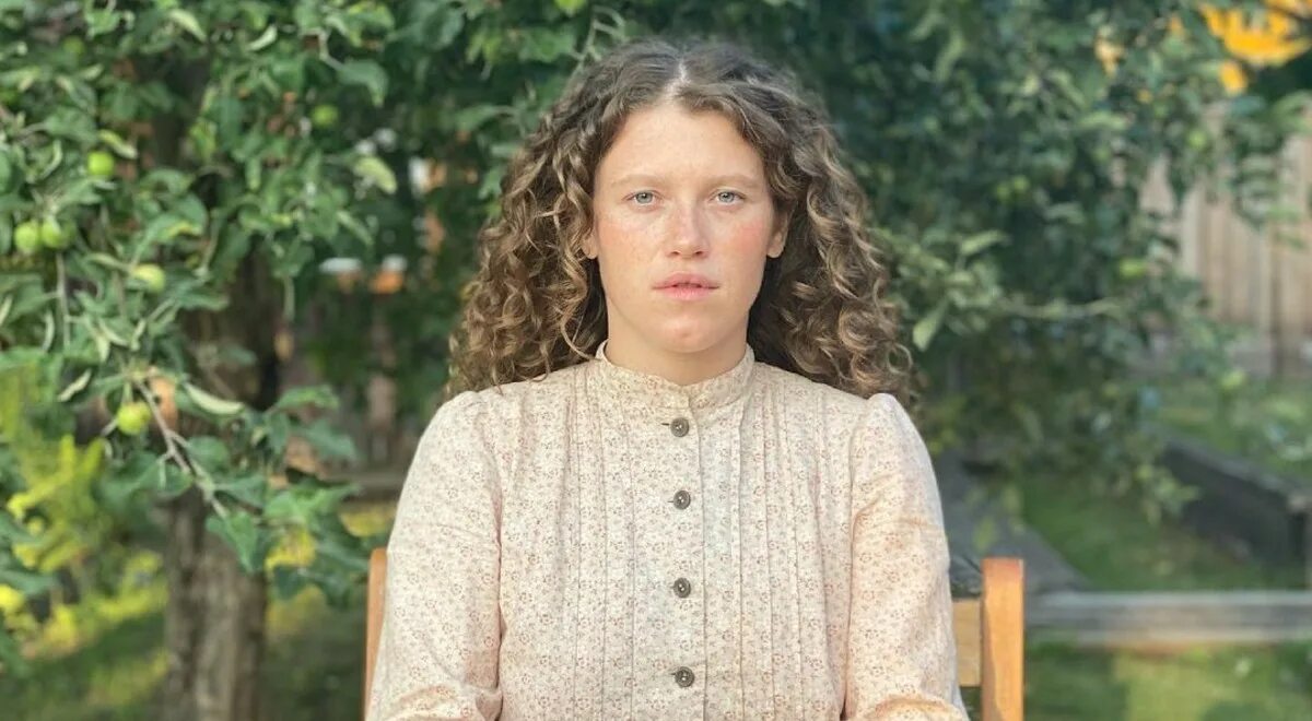 Варвара шмыкова и евгений козлов. Варвара шмыкова муж. Варвара шмыкова муж евгений. Звезда сериала «чики» варвара шмыкова. Варвара шмыкова gucci.