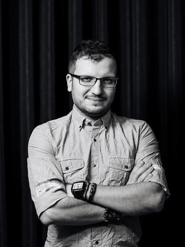 Позов национальность. Дима позов. дмитрий позов лысый. дмитрий позов чб. дмитрий позов возраст.