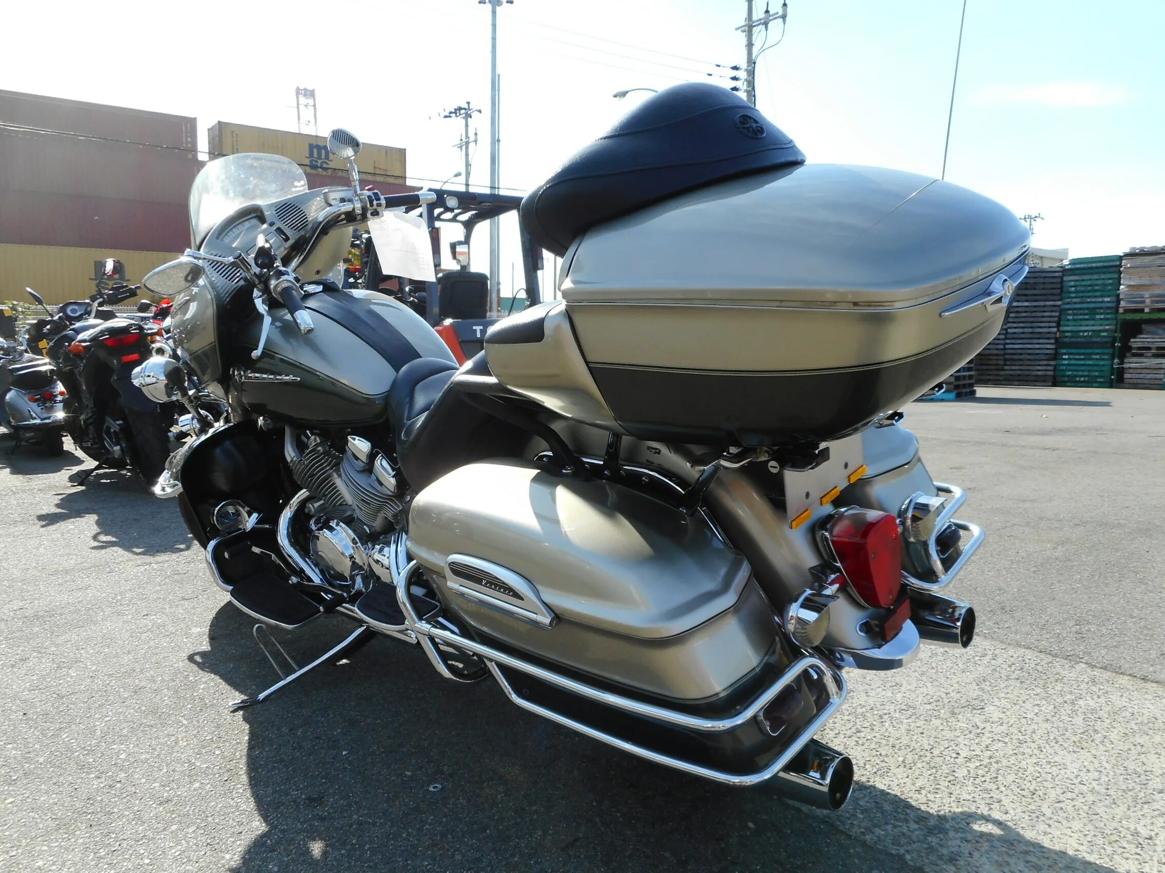 Отзывы ямаха 1300. Yamaha royal star venture 1300. yamaha xvz 1300 royal star. yamaha xvz 1300 venture. yamaha royal xvz 1300.