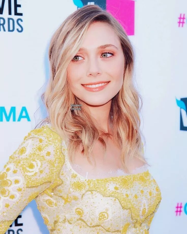 Элизабет олсен 2024. Элизабет олсен рыжая. Элизабет олсен. Олсен +18. Элизабет олсен фотосессия 2022.