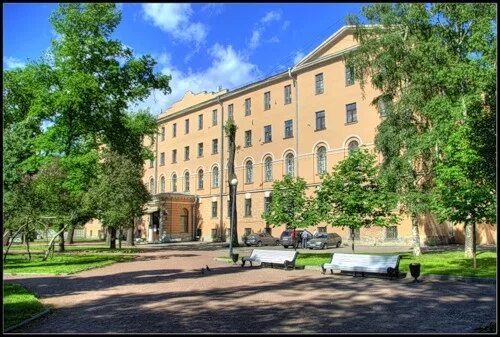 Лицеи в санкт петербурге. Императорский александровский лицей в санкт-петербурге. колледж императорский александровский лицей. императорский александровский лицей санкт-петербургский колледж. колледж александровский лицей санкт петербург.