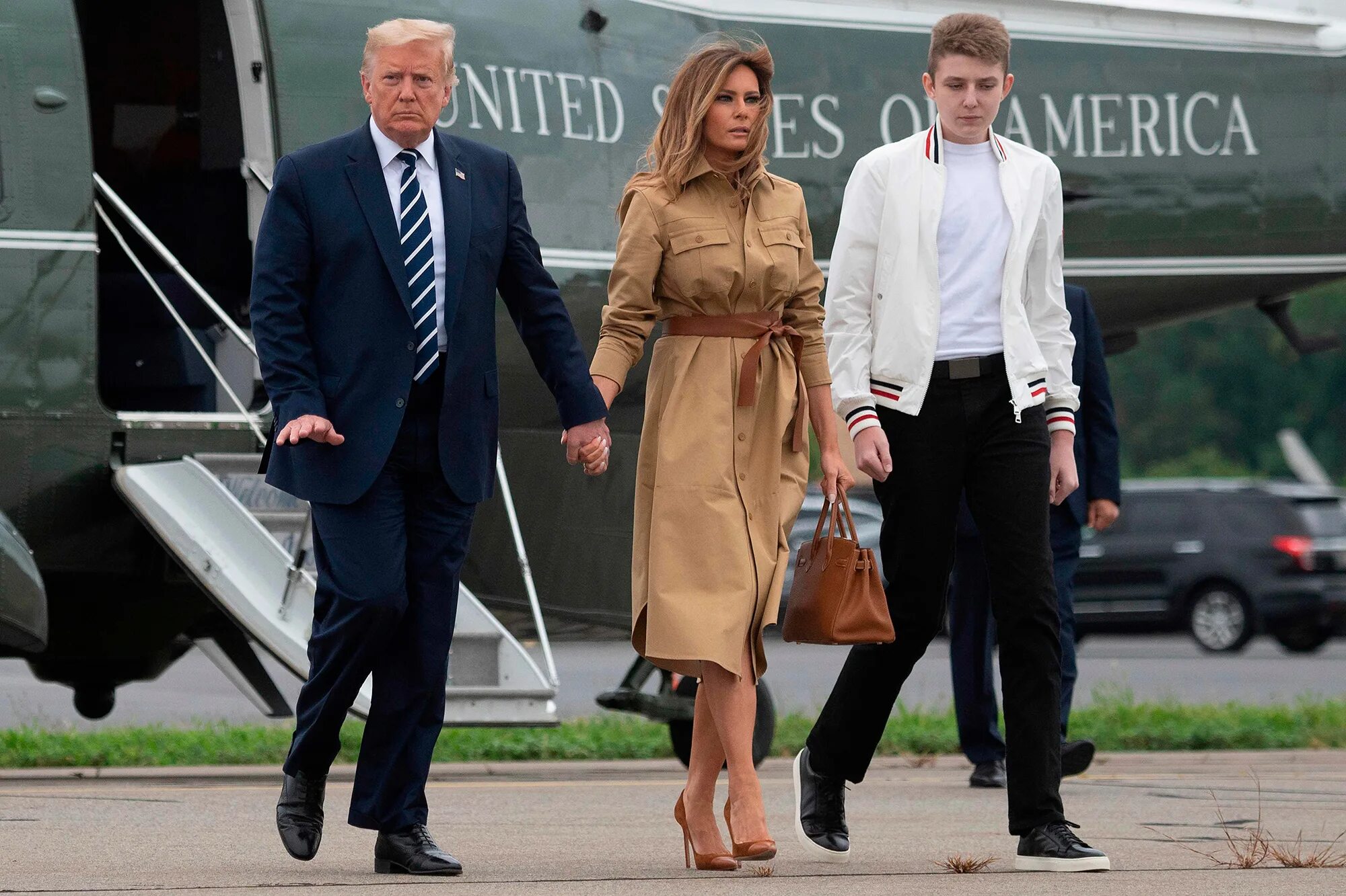 Barron Trump - PICS First lady melania trump, First lady melania, Trump picture