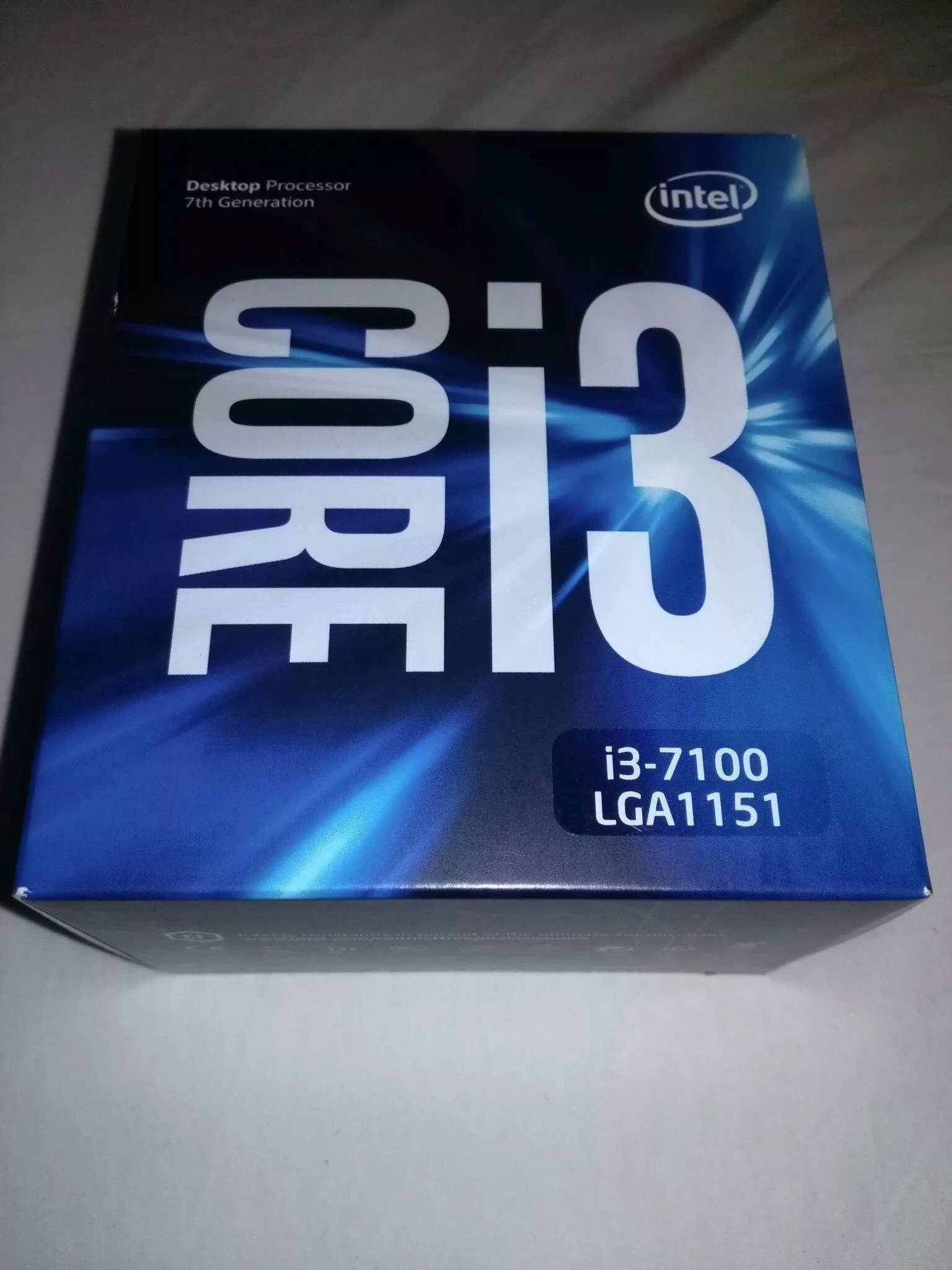 Интел 7100. Intel i3-7100. Core i3 7100. Intel Core i3-7100. I3 7100 Box.