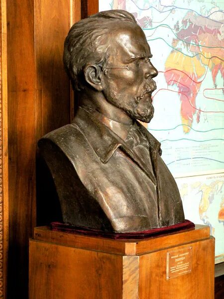 Директор цбо екатеринбург. Сибирцев почвовед. Н сибирцева. Н сибирцева. Учение докучаева о почве.