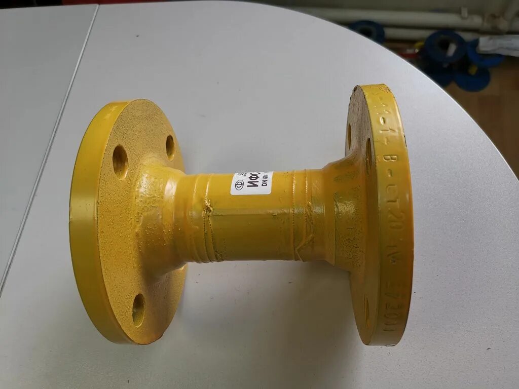 Ифс ду 150. Изолирующее фланцевое соединение ифс-50. Изолирующее фланцевое соединение ифс-80. Ифс 150-40 8 отверстий. Ифс ду 50.