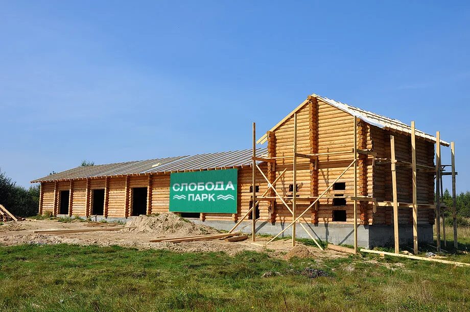 Пляжи подмосковья. Пляж динамо. Слобода парк беседки. Ульяновск архангельская слобода турбаза пляж. Вознесенская слобода во владимире.