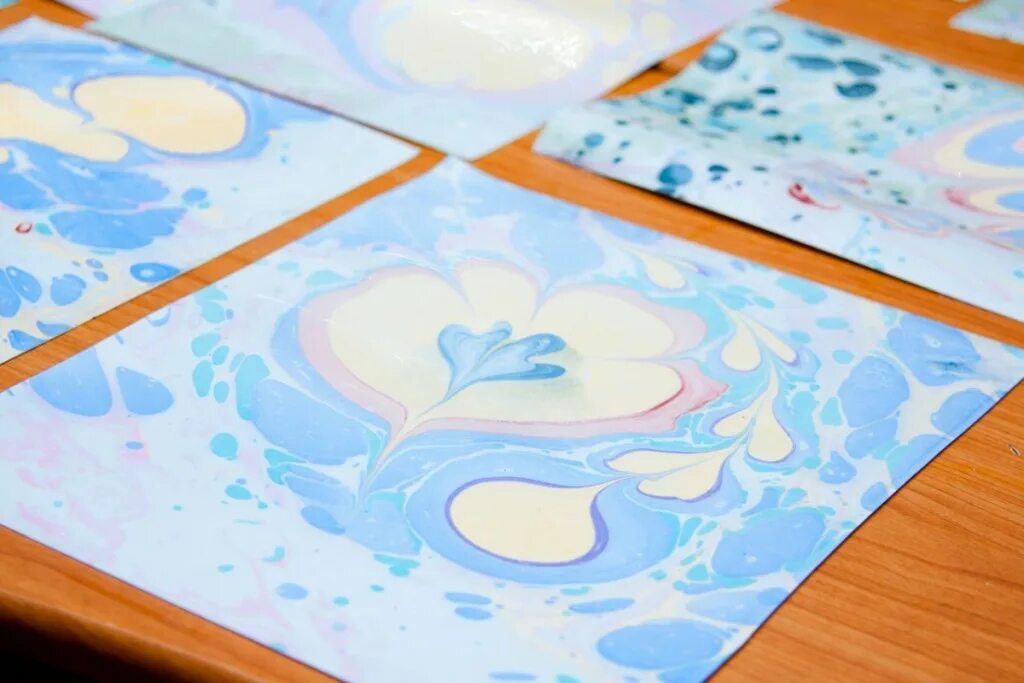 хафиф эбру. арт терапия на стекле. рисование на воде. стол для рисования в технике эбру. краски для рисования на воде.
