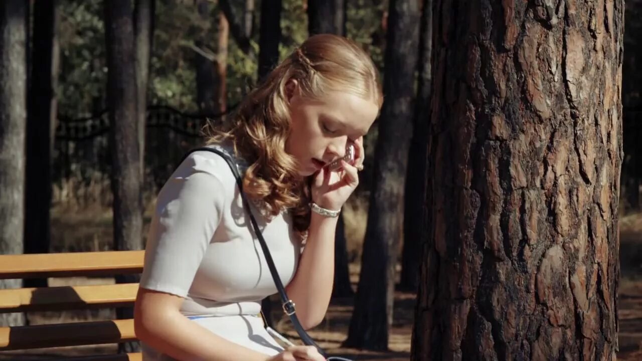 Спросите у осени сколько. Спросите у осени сериал. спросите у осени ольга олексий. спросите у осени сериал кадры. спросите у осени 2 серия.