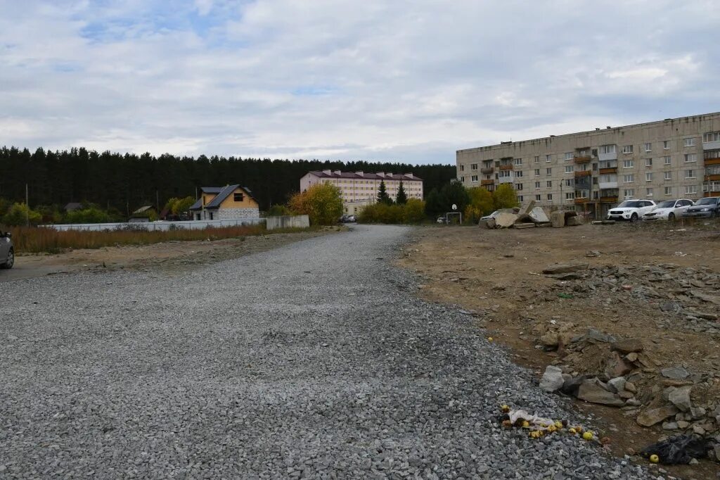 Есть ли в сысерти. Сысерть. Город сысерть 2022. Есть ли в сысерти. Фото сысерть прошлое и настоящее фото.