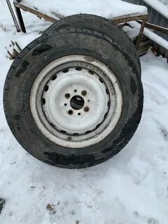 Продам два колеса