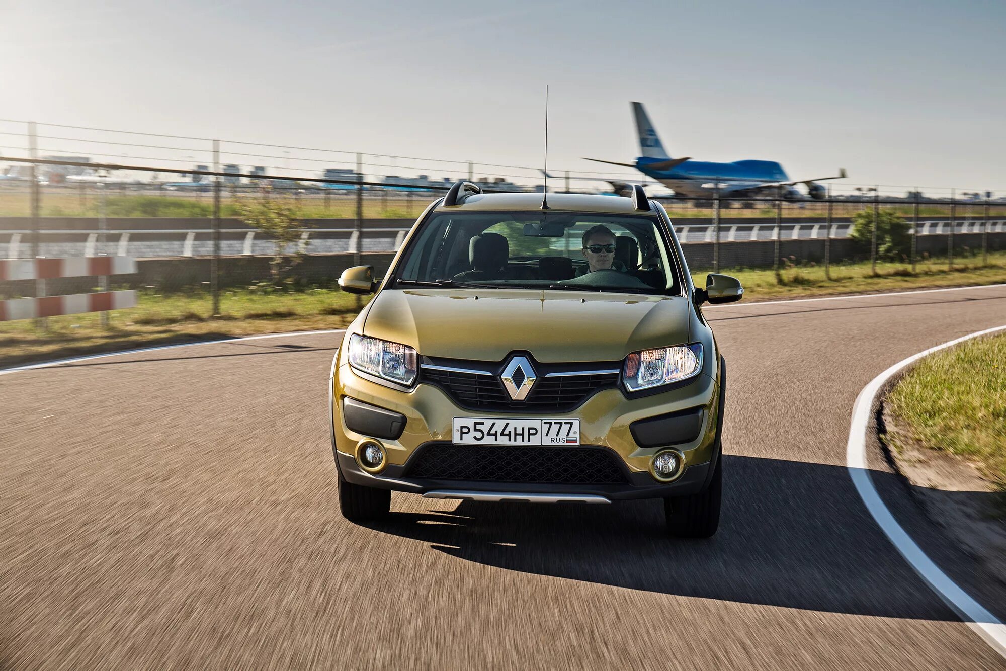 Easy renault. Рено сандеро степвей 2. рено сандеро степвей 2015. renault sandero stepway 2025. renault sandero stepway 2015.