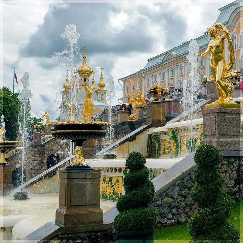 Петергоф это. Петергоф каскад фонтанов. фонтан большой каскад в петродворце. большой дворец и большой каскад в петергофе. петродворец большой каскад архитектор.