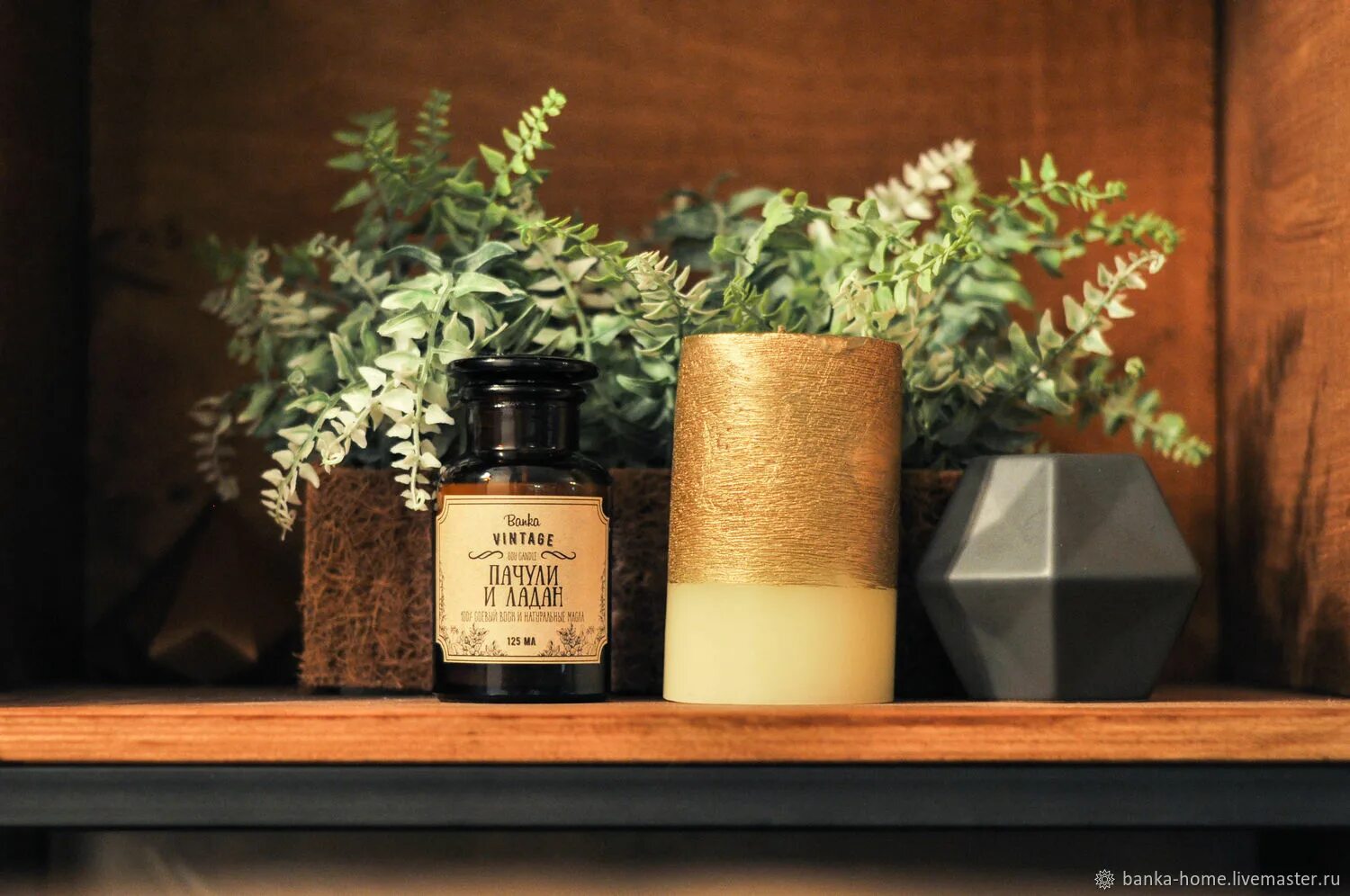 Свеча пачули для моей девчули. Laboratorium ароматическая свеча. Ароматическая свеча (кекс и ваниль), 380 мл, laboratorium. Свеча лабораториум пачули и жасмин. Laboratorium аромасвеча рождественское печенье 300 мл.