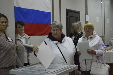 Губернатор день избирательных комиссий