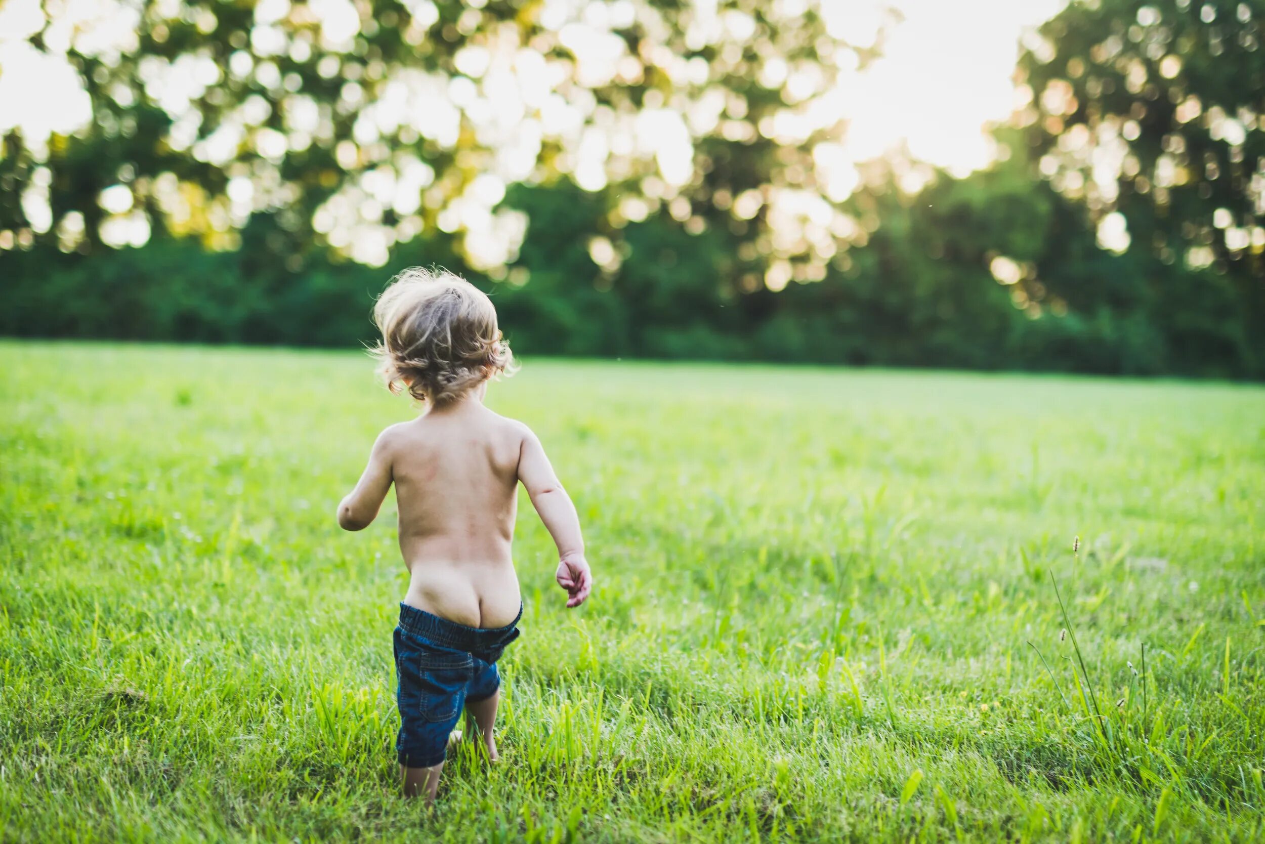 Been is a little boy. Kid Pants Fall down. Kids pulling Pants down. Baby Pants down. Kids Pants pulled down.