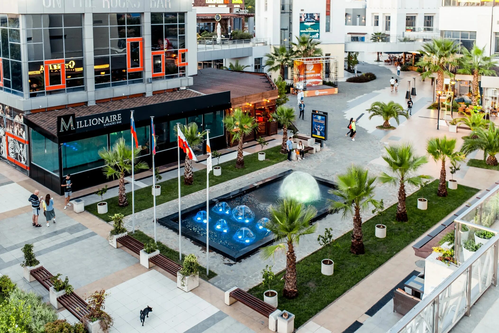 комплекс мандарин адлер. центр мандарин. адлер центр тц мандарин. центр мандарин. торговый центр мандарин сочи.