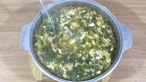 Суп из щавеля без мяса с яйцом