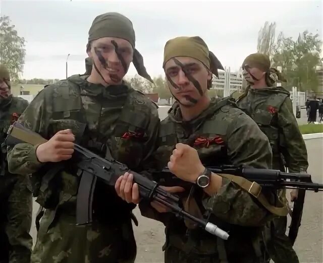 3-к кв. Тюменская область, Тюмень ул. Александра Митинского, 3к1 (92.3 ., Купить