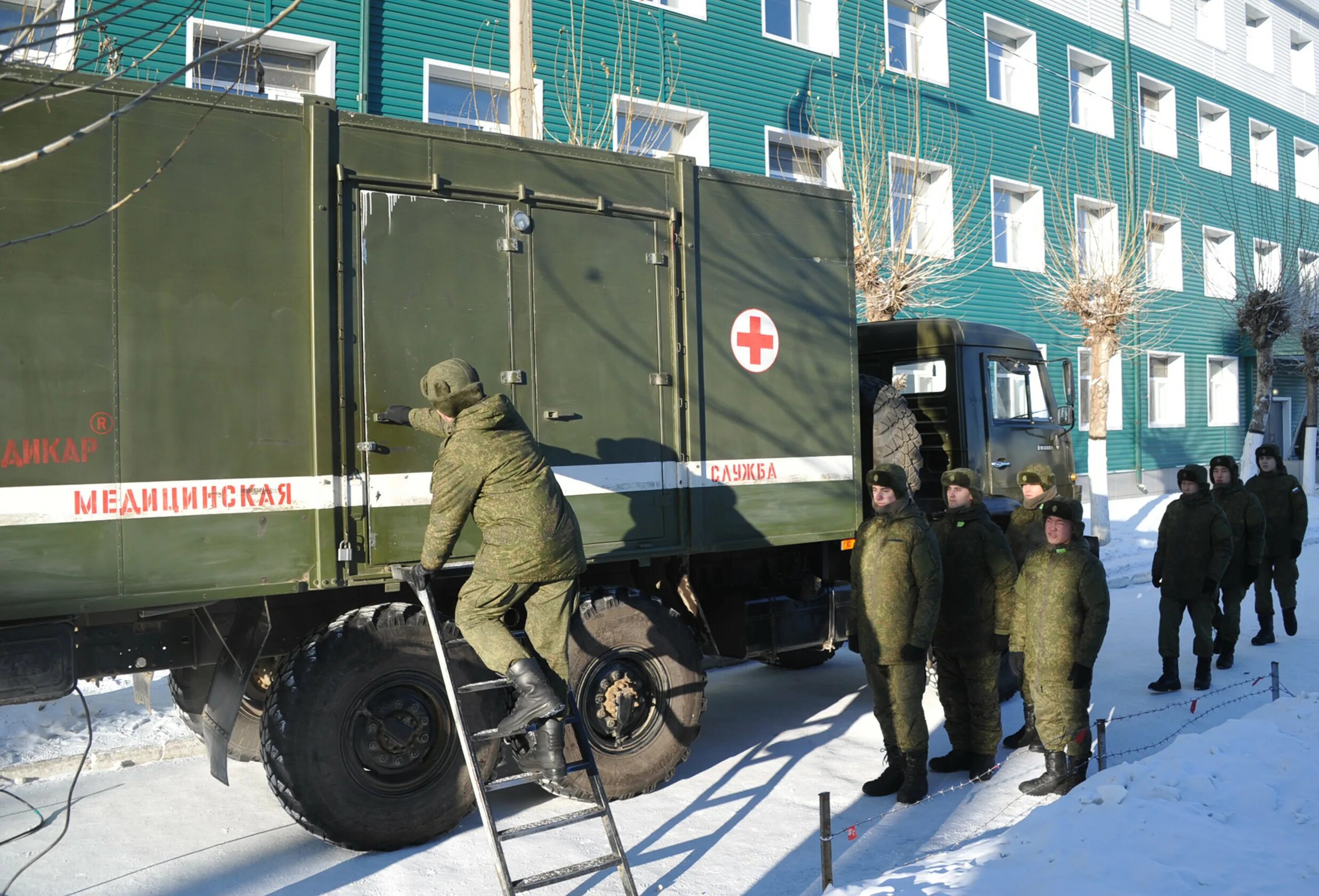 Клинцы брянская область военная. Клинцы Брянская область Военная часть. Город Клинцы Брянская область воинская часть. ЧП В Клинцах в воинской части. Клинцы взрыв в воинской части.