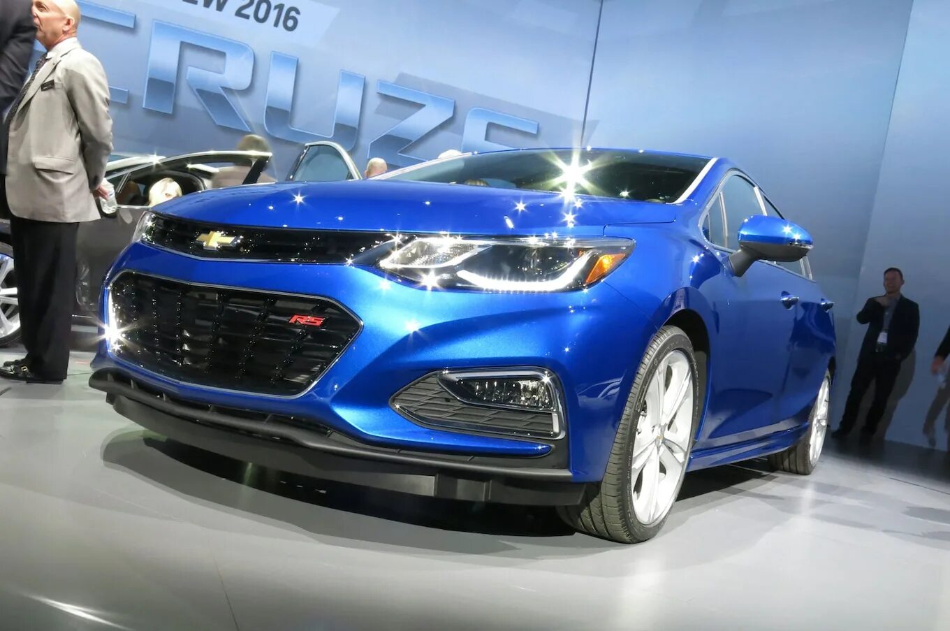 Купить новый шевроле спб. Chevrolet Cruze 2016. Новый Шевроле Круз 2022. Шевроле Круз 2016. Chevrolet Cruze 2020.