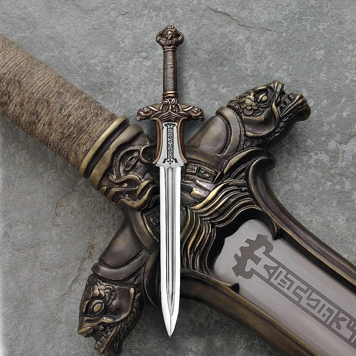 Atlantean Sword Conan. Конан варвар меч Атлантов.