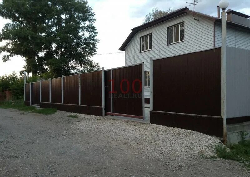 Недорогой дом в чистополе. Чистополь сниму дом. Дом в чистополе. Улица сурикова чистополь. Авито чистополь недвижимость.