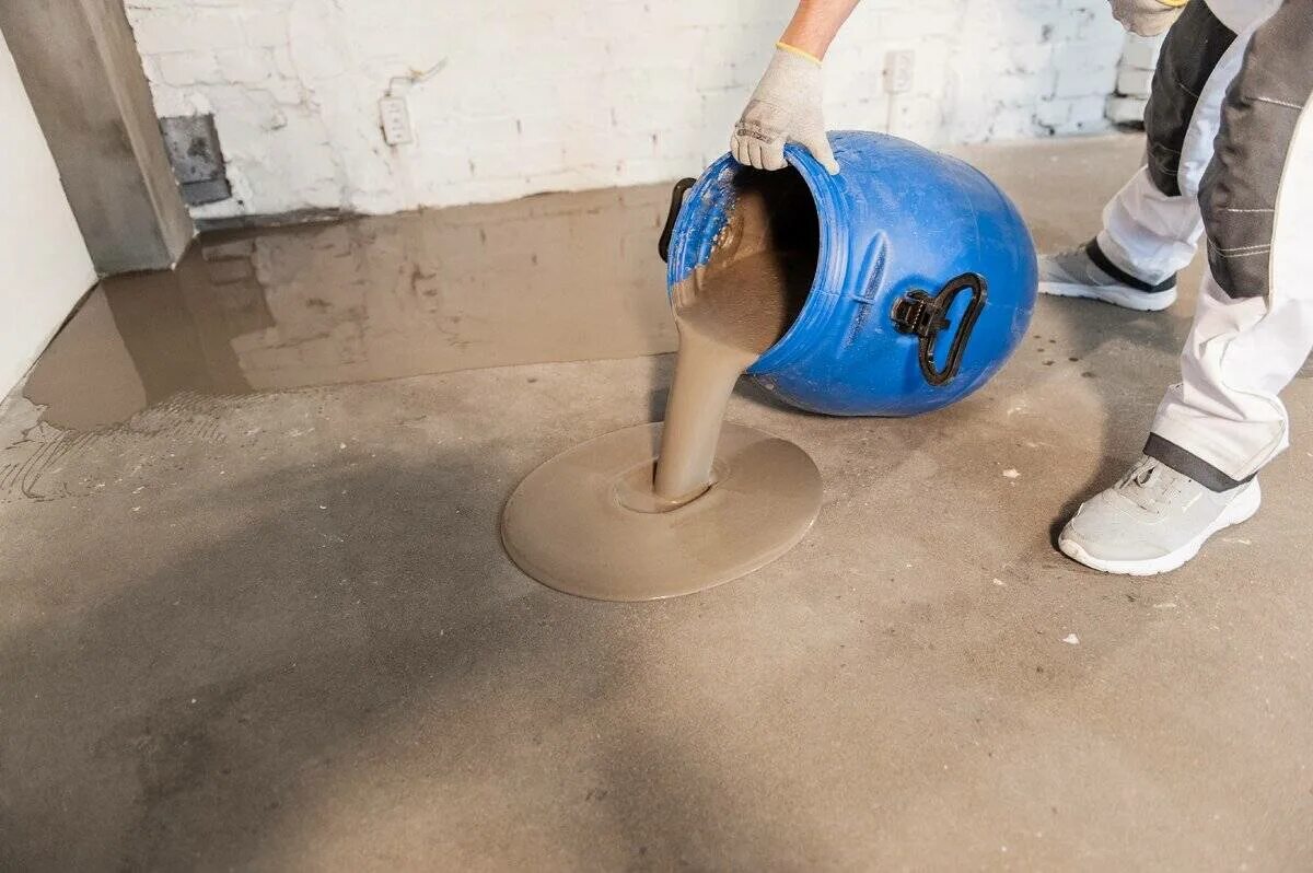 Самонивелирующийся наливной пол. Полы наливные самовыравнивающие. Самовыравнивающийся наливной пол. Полы наливные самовыравнивающие. Самовыравнивающейся заливки.