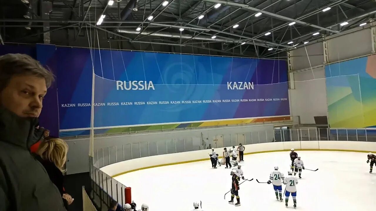 Зилант казань каток. Крытый каток зилант казань. Торос нефтекамск каток. Ледовый дворец зилант казань. Ледовый дворец зилант казань.