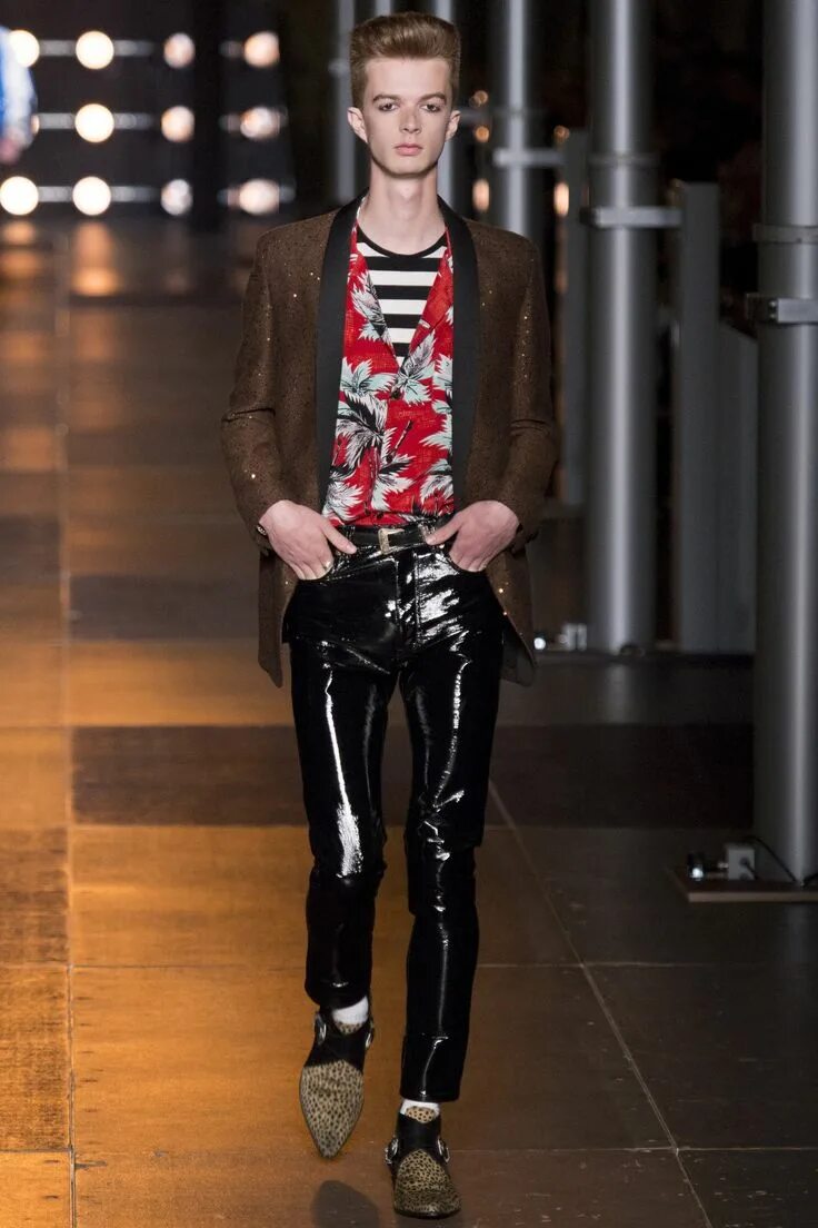 S laurent. Saint laurent fashion. saint laurent fashion show.