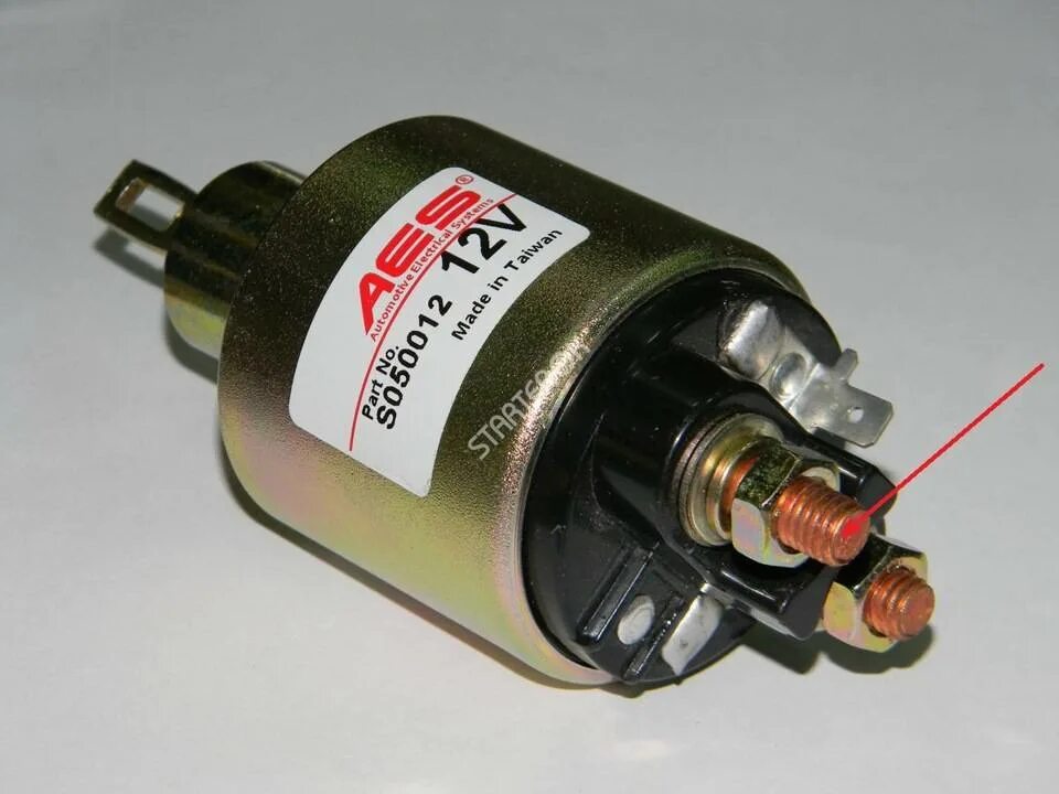 Втягивающий на стартер ваз 2114. Втягивающий на стартер 2114. Втягивающее ваз 2114. Втягивающее реле ваз 2115. Реле втягивающее 2110 57.