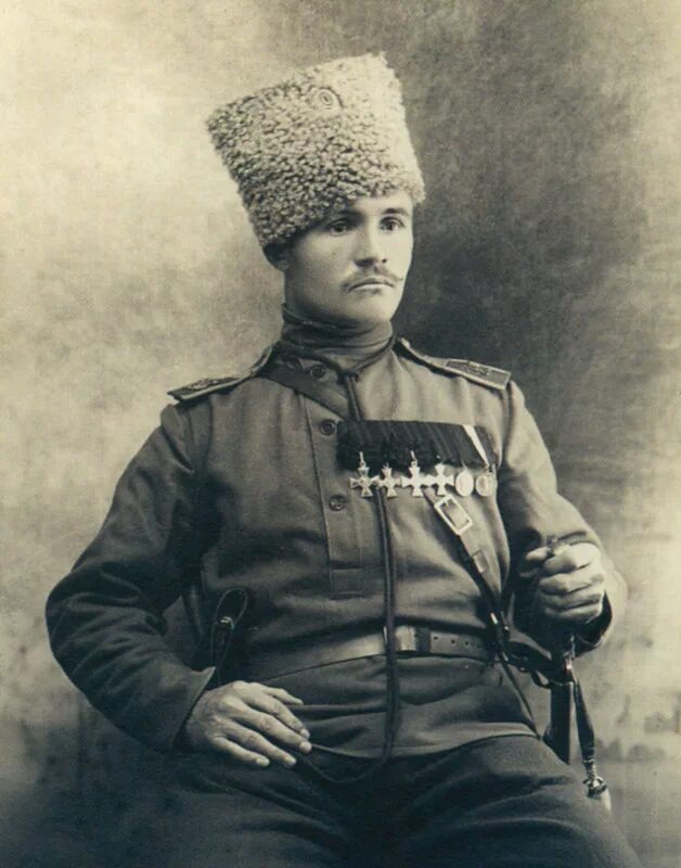Под есаул