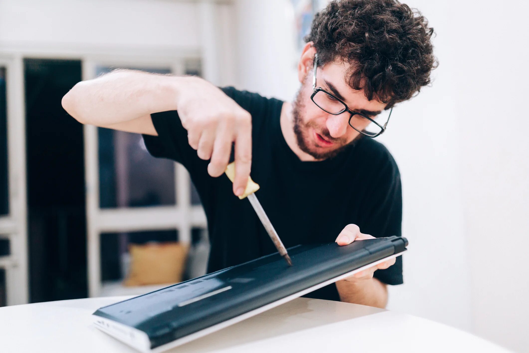 Искусственный интеллект. Break technology. Киберпреступность фото. Futuretech. Бытовая и компьютерная техника.