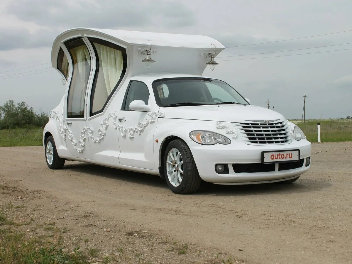 Авто авито ру краснодарского края. Chrysler pt Cruiser карета. Chrysler pt Cruiser 2.4 карета. Крайслер лимузин карета. Chrysler pt Cruiser лимузин.