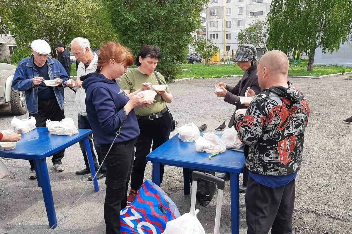 Новые новости кургана. Курганский сквер милосердия. Сквер милосердия Воронеж. Социальный проект фото. Курган новости на сегодня последние.