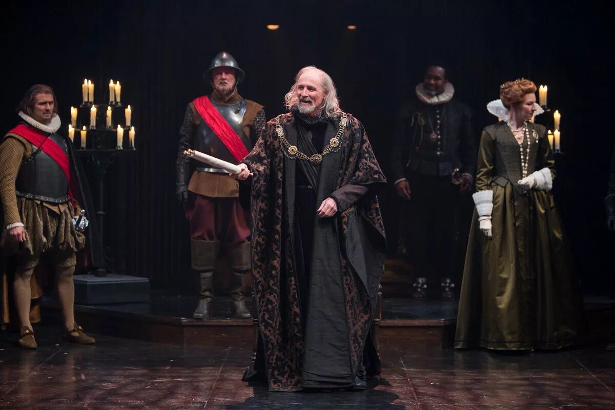 Король лир о чем. Король лир Уильям Шекспир театр. Шекспир Король лир театр. У. Шекспир "Король лир". Король лир Шекспир Корделия.
