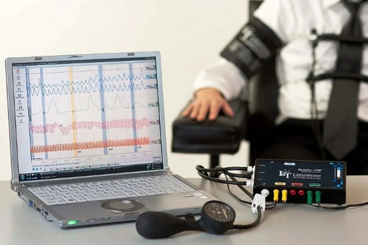 Прохождение детектора. Полиграф. Психофизиологическое исследование. Аппарат полиграф. Психофизиологическое исследование на полиграфе.