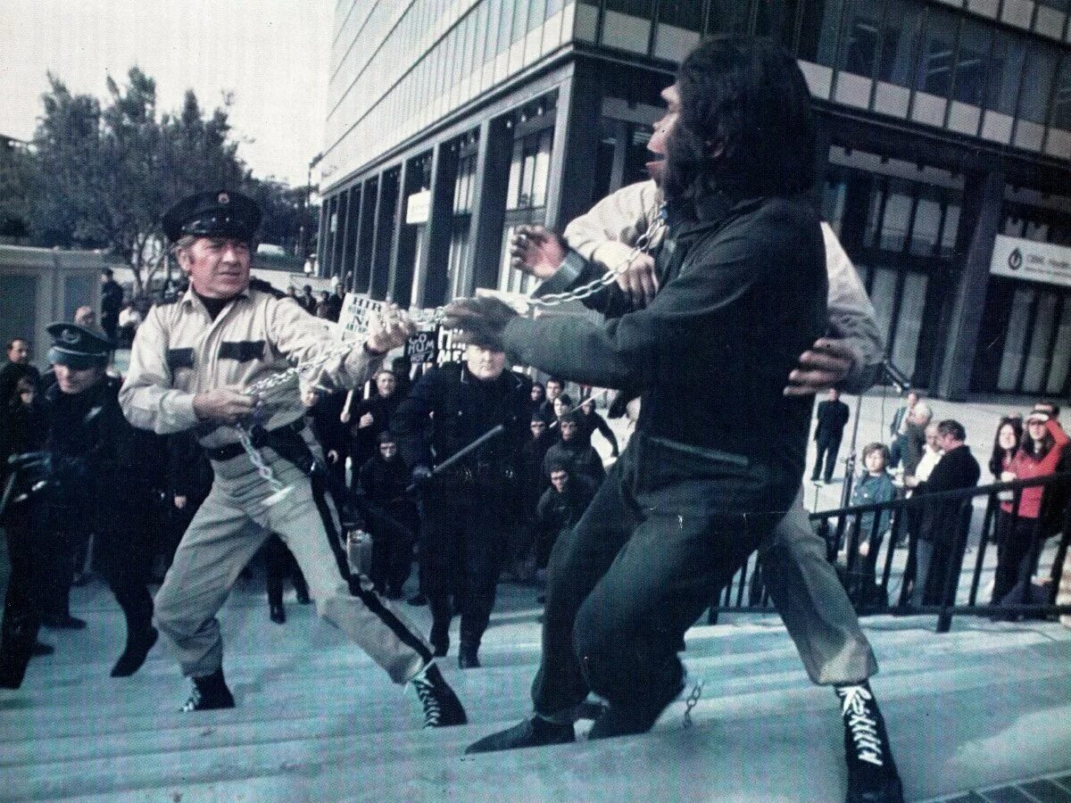 завоевание планеты обезьян