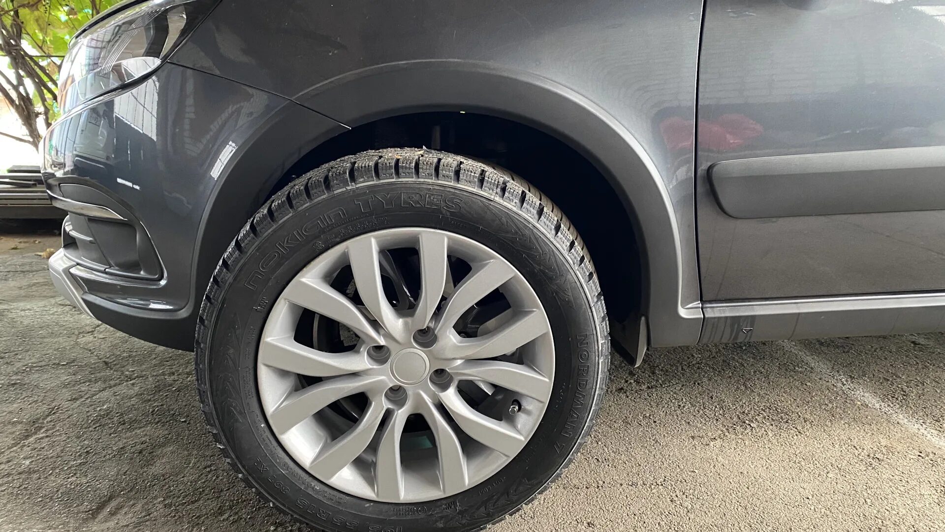Калина кросс 195 60 15. 185/65 r15 гранта кросс. 195 60 15 на гранту. 195/60 r15 калина кросс. 195/60 r15 на гранту.